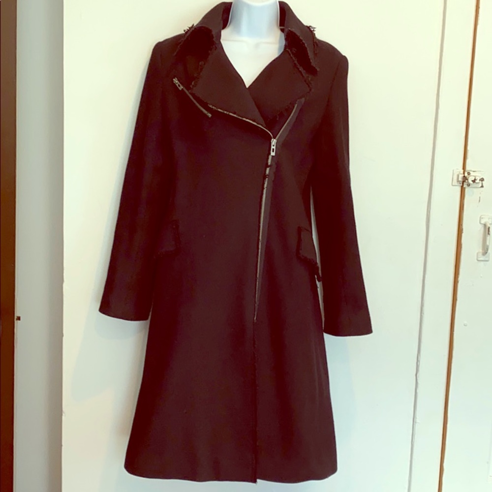 BCBG MAXAZRIA Wool Black Side Zipper Coat Size 2